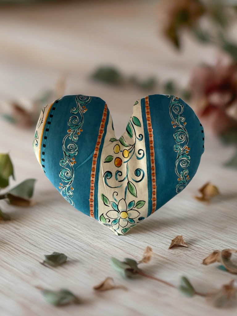 (BotaniHeat Herbal Heart Eye Pillow Floral
