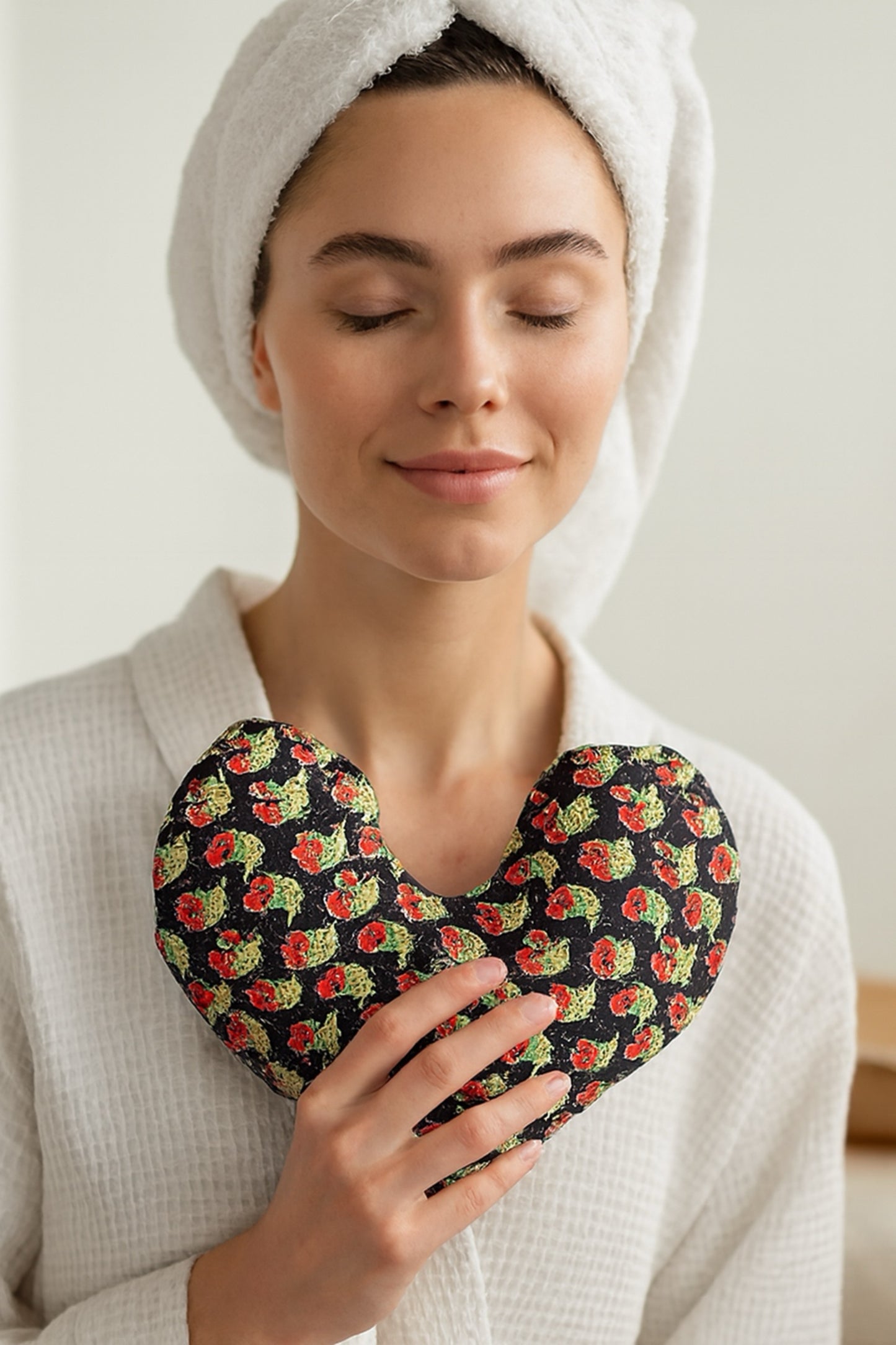 BotaniHeat Herbal Heart Eye Pillow